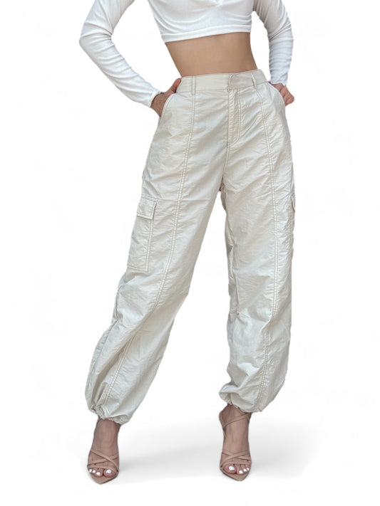 CARGO JEANS NYLON CREMA